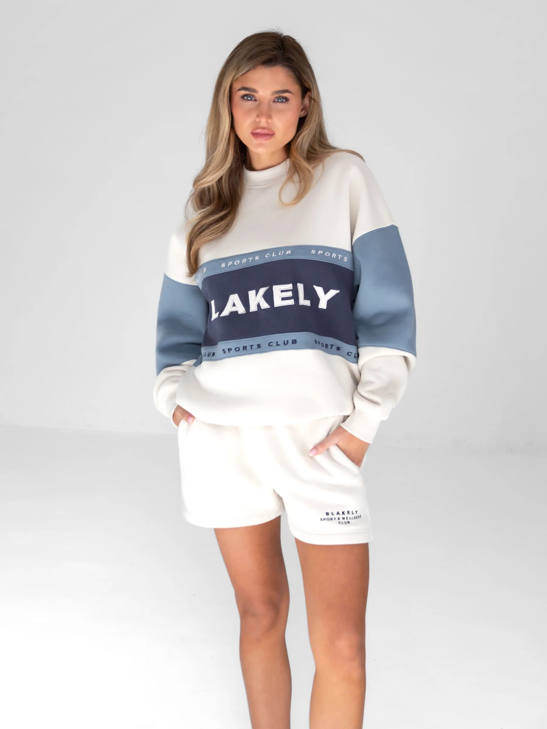 Alpine Oversized Jumper - Navy/Chalk - Image 3