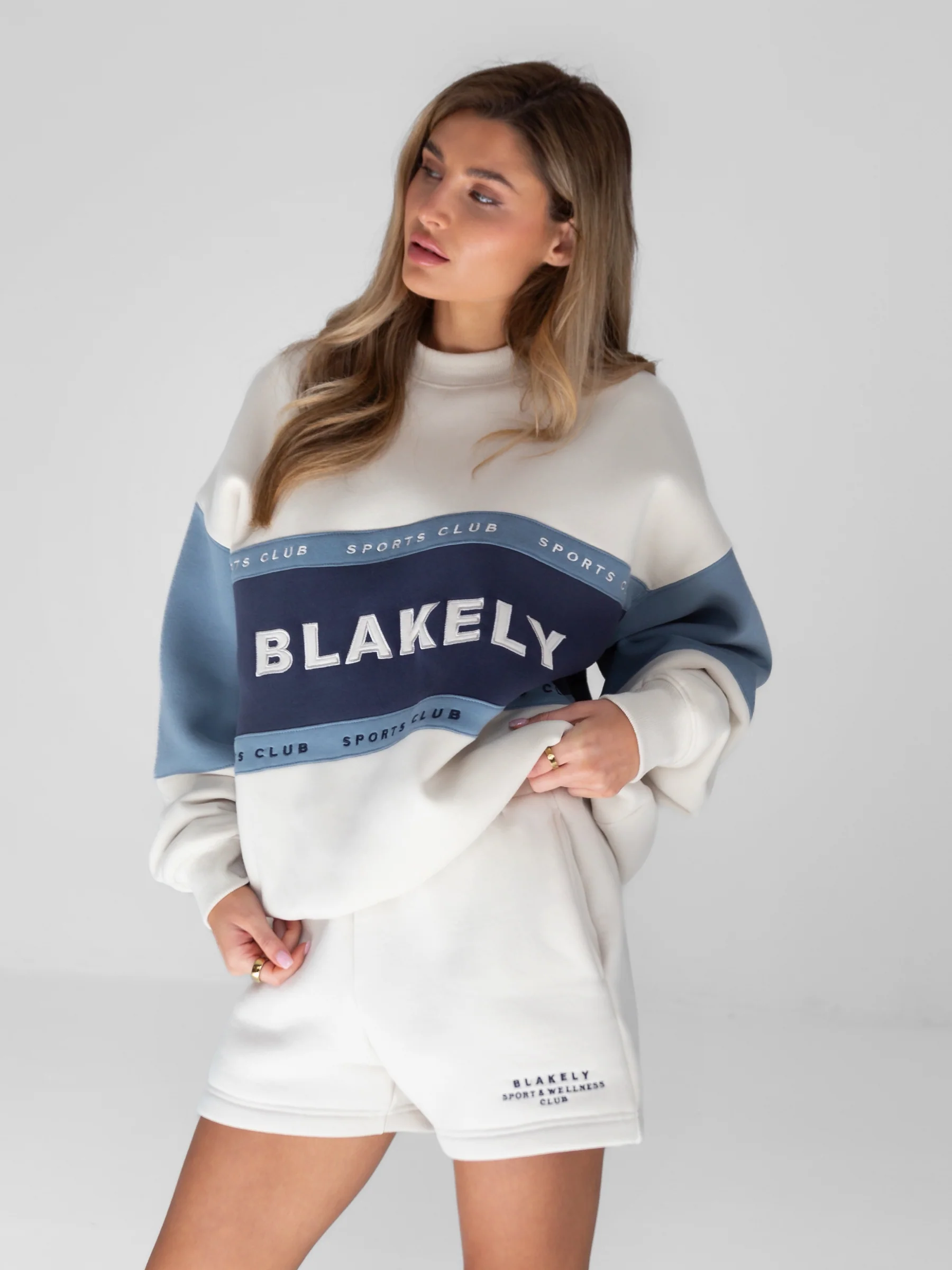 Alpine Oversized Jumper - Navy/Chalk - Image 4