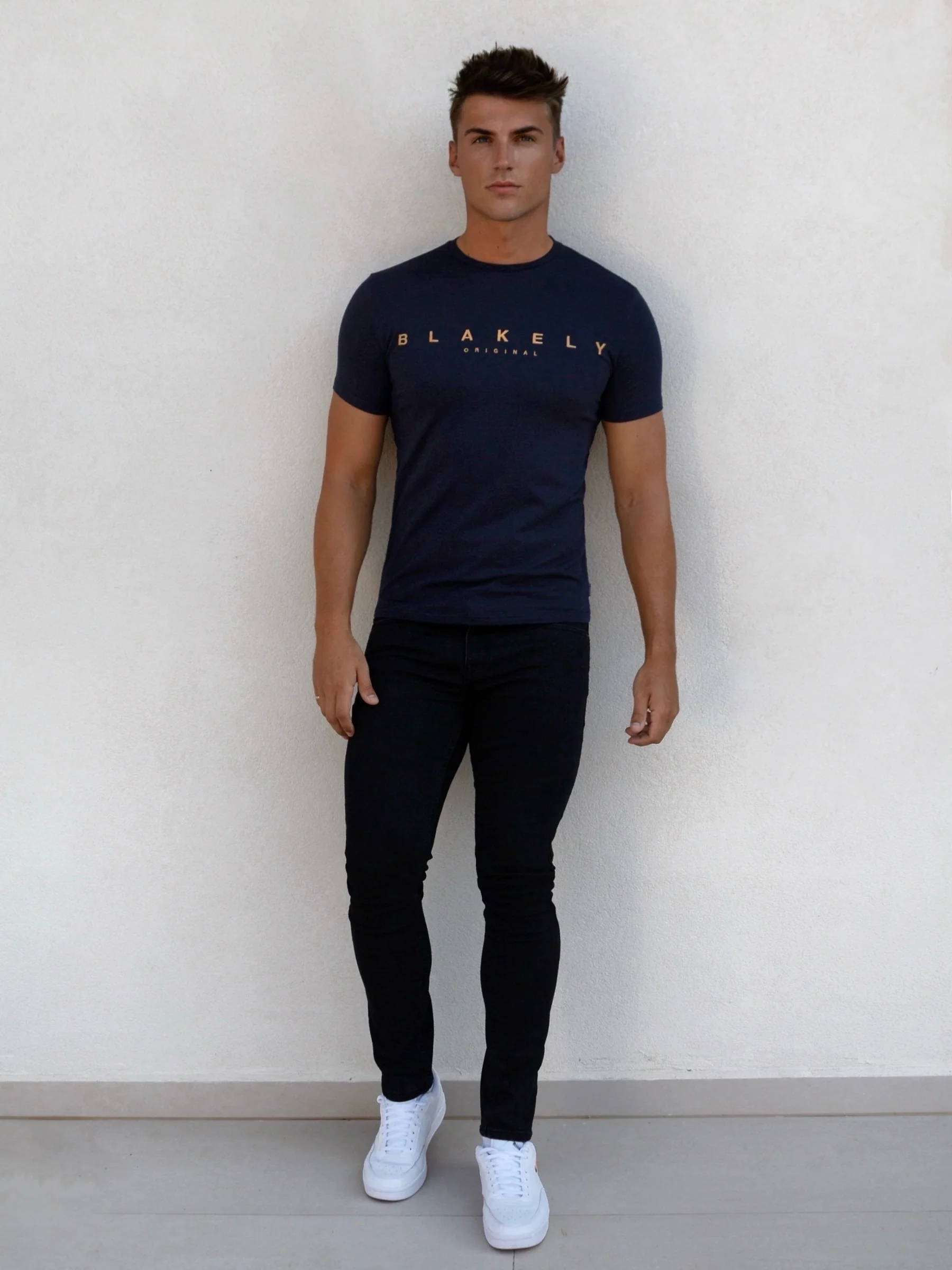 Imola T-Shirt - Navy - Image 6