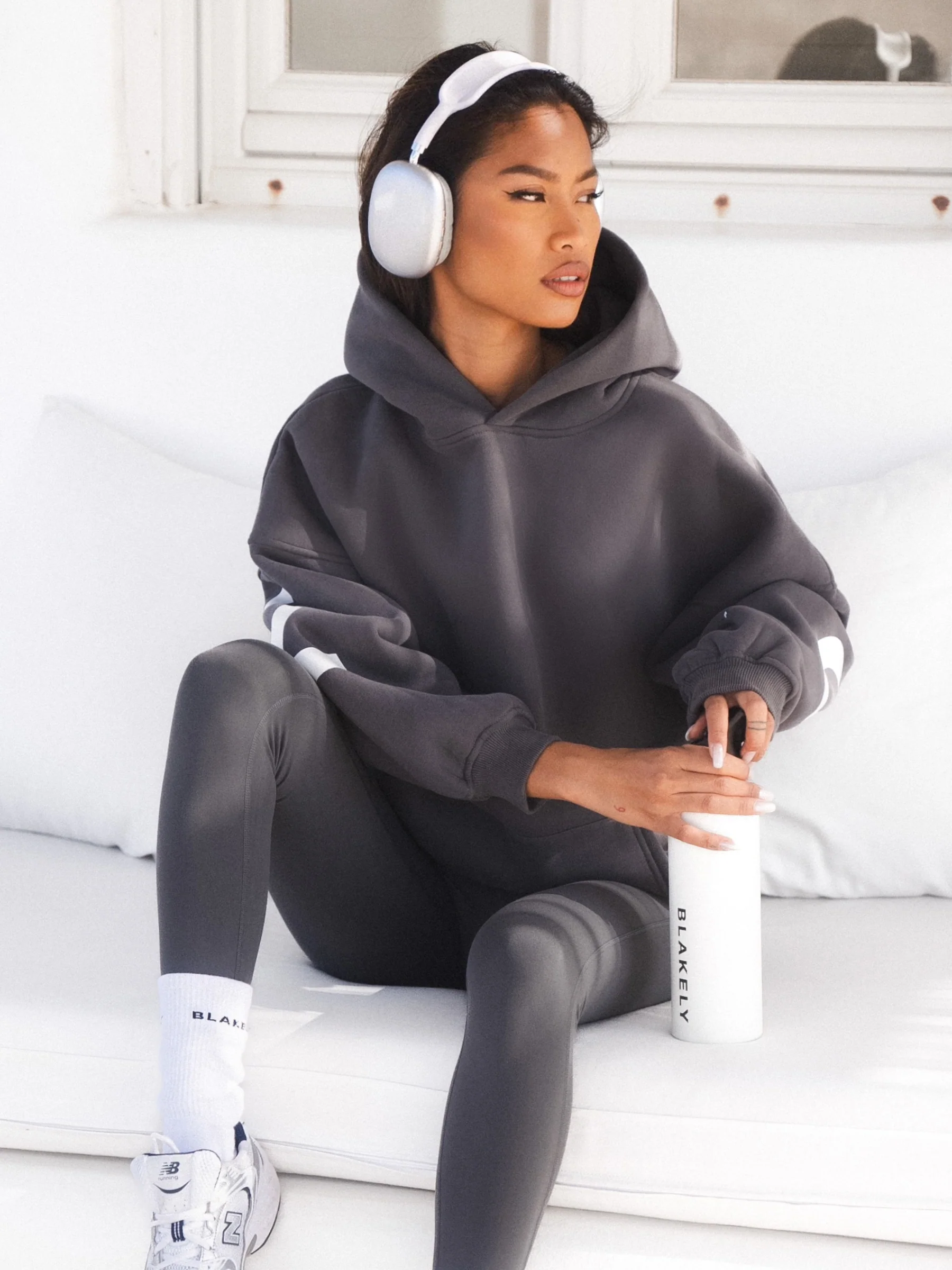 Isabel Oversized Hoodie - Charcoal - Image 4