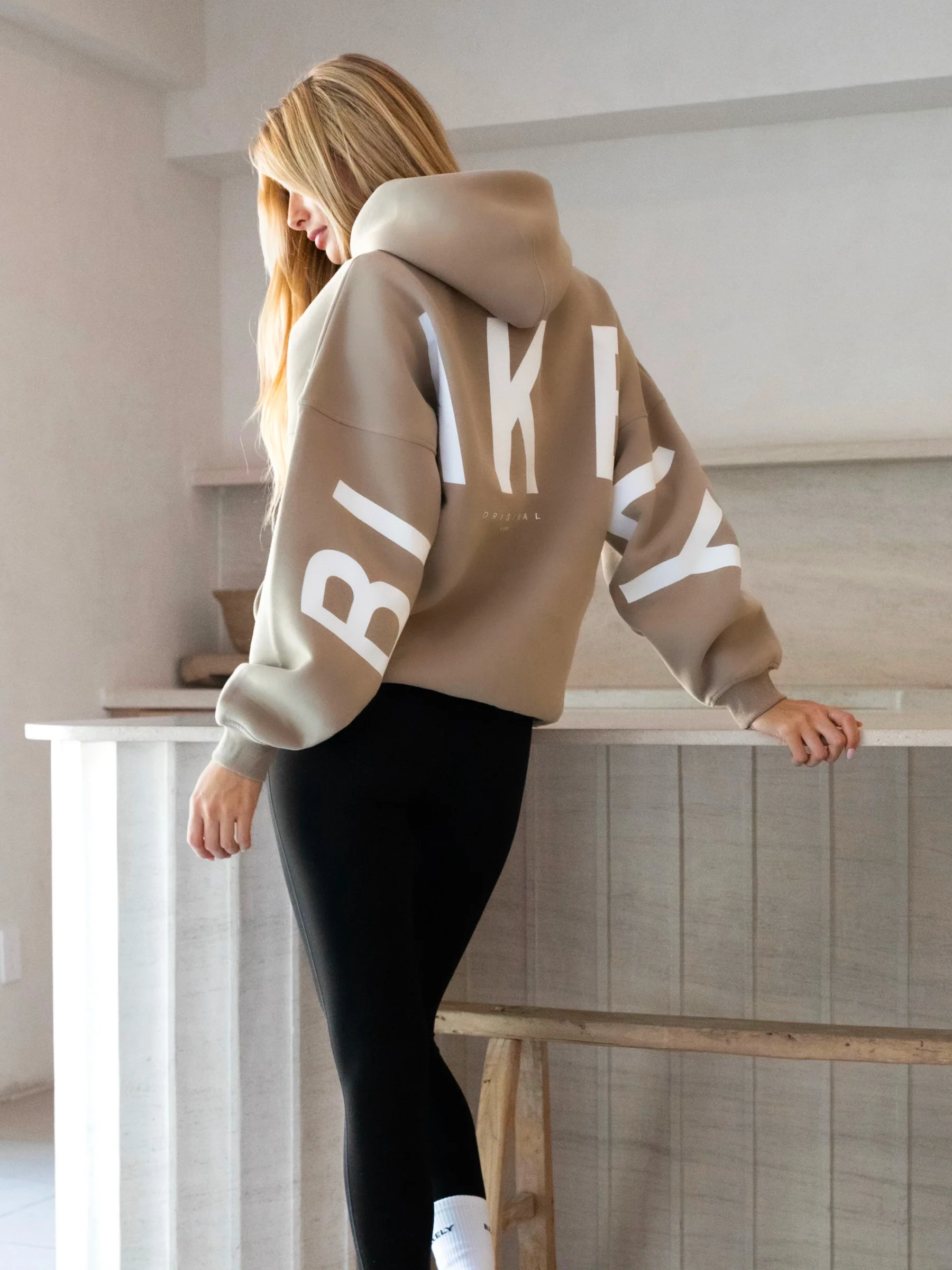 Isabel Oversized Hoodie - Beige - Image 4