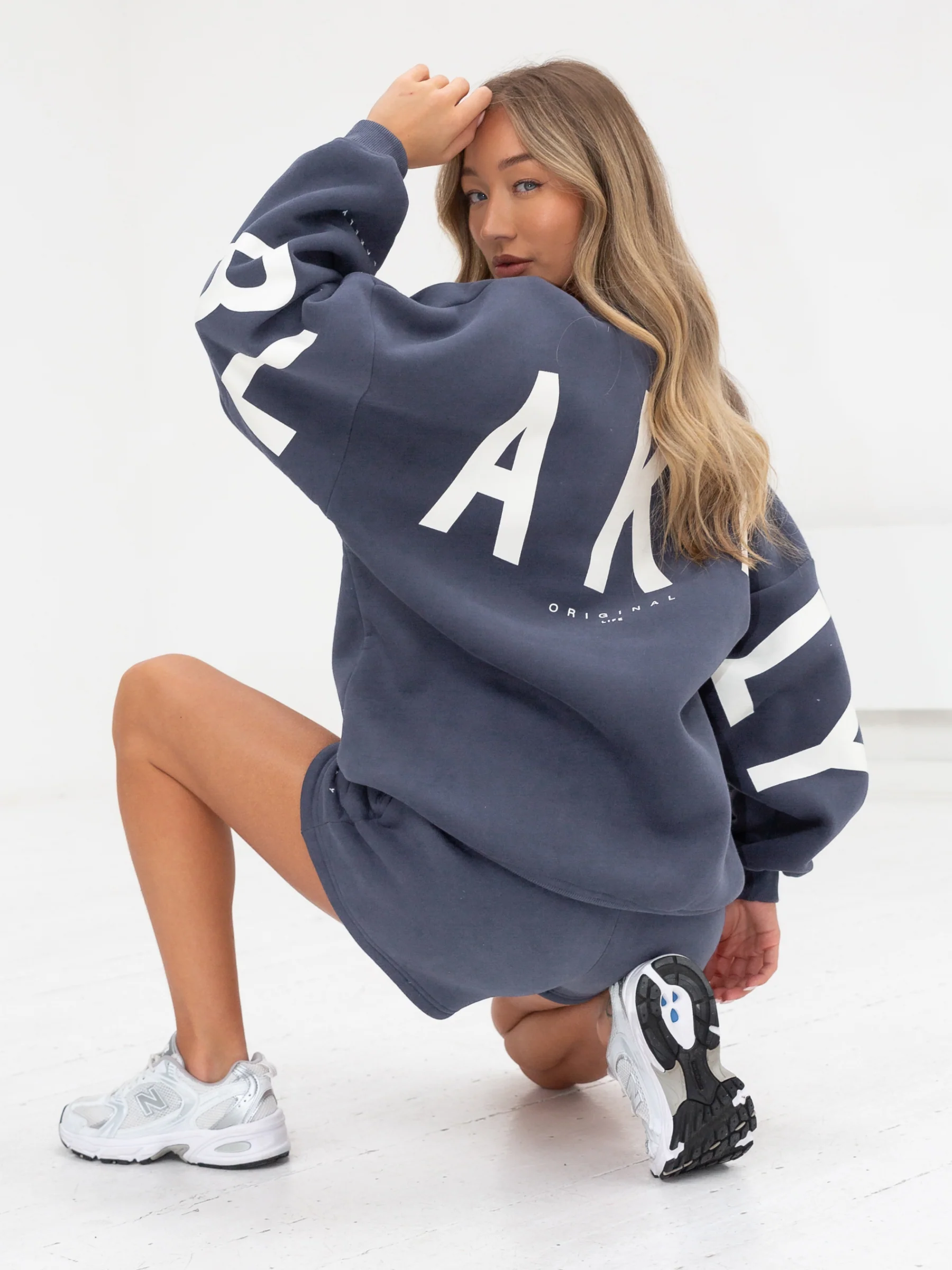 Isabel Oversized Jumper - Blue - Image 4