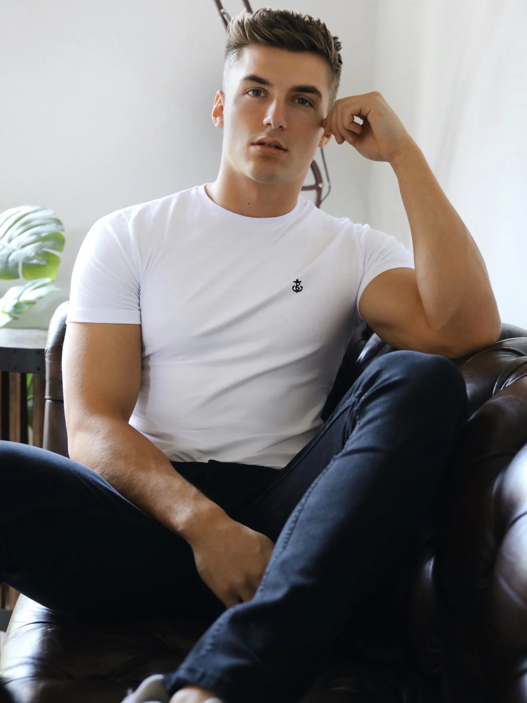 Keswick T-Shirt - White - Image 3