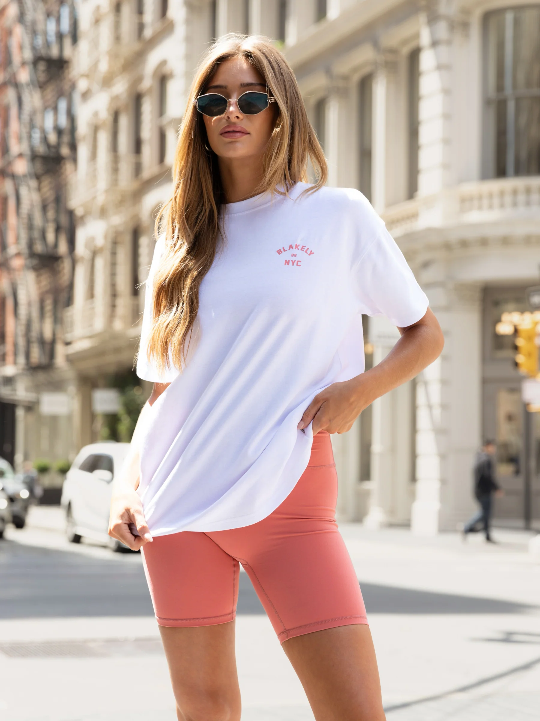 NYC Oversized T-Shirt - White & Sunrise Coral - Image 4