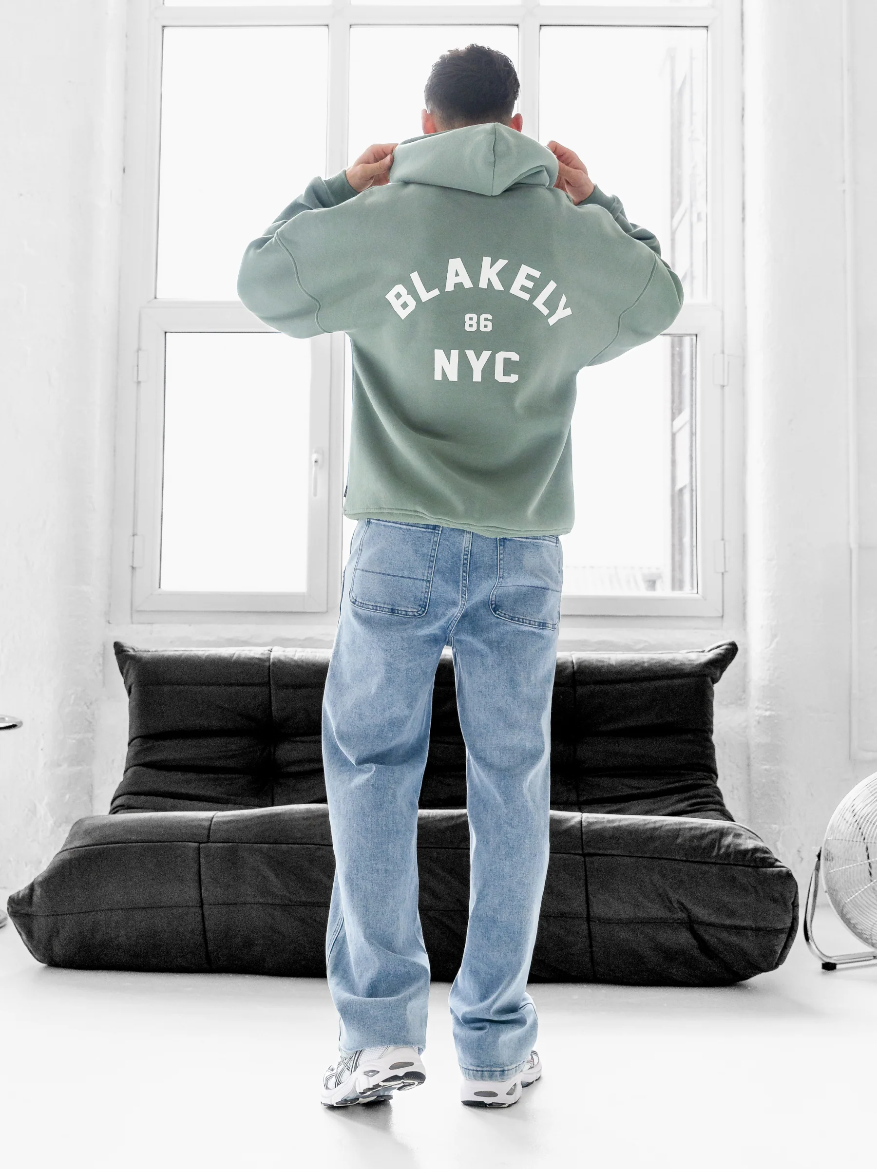 NYC Relaxed Hoodie - Sage Green - Image 3
