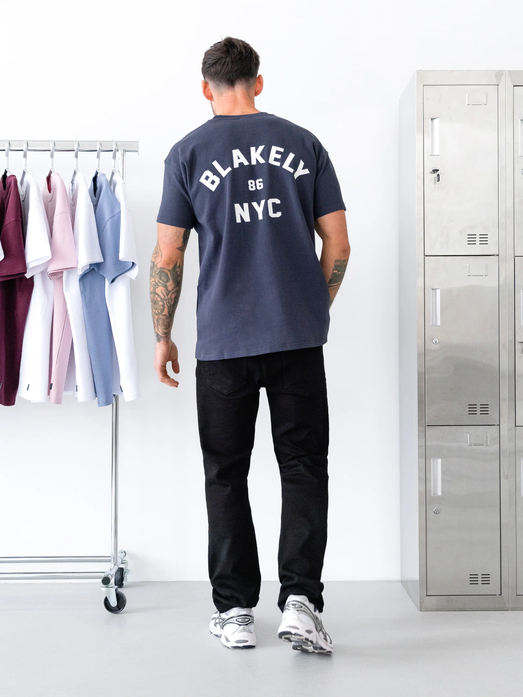 NYC Relaxed T-Shirt - True Navy - Image 3