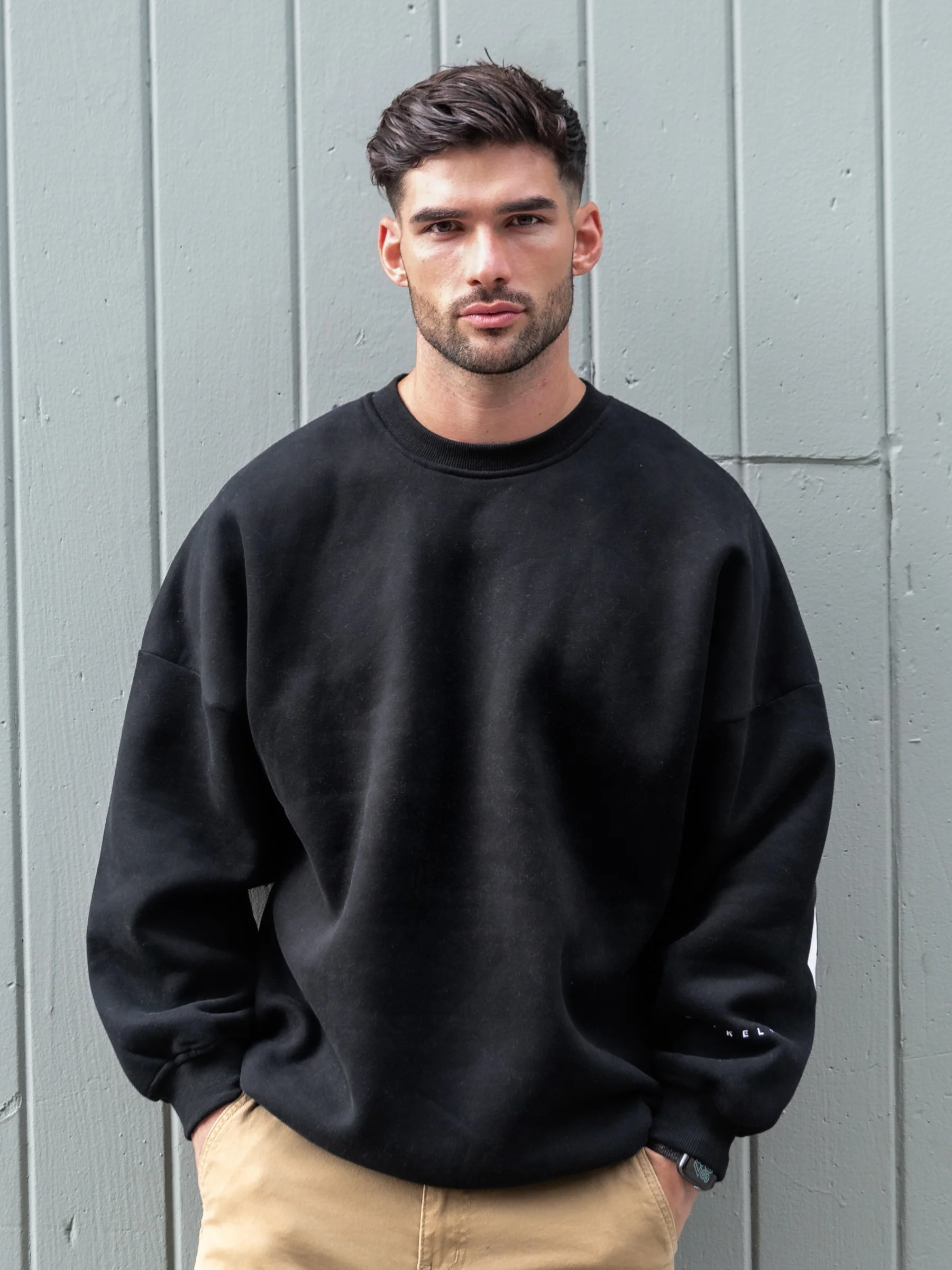 Idris Oversized Jumper - Black - Image 3
